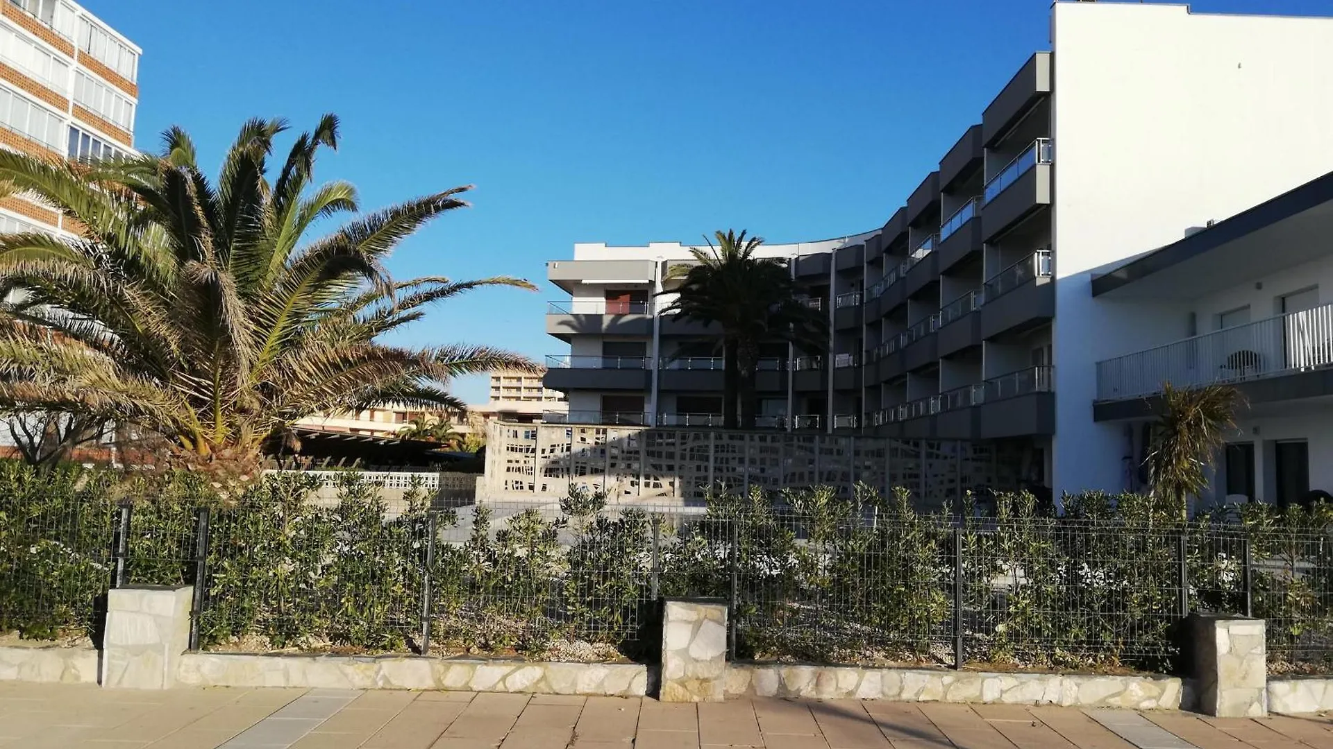 شقة 2112 Hort De Mar A 306, Vista Inmejorable, En 1ª Linea De Mar Y Frente A La Playa Mas Espaciosa De Roses. Edificio Tranquilo. Parking. - Es-258-37 إسبانيا